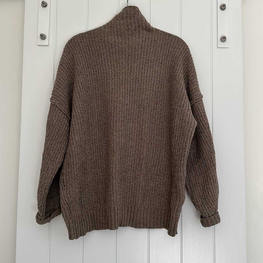 Miou Muse Turtleneck Sweater - Picture 2 of 4